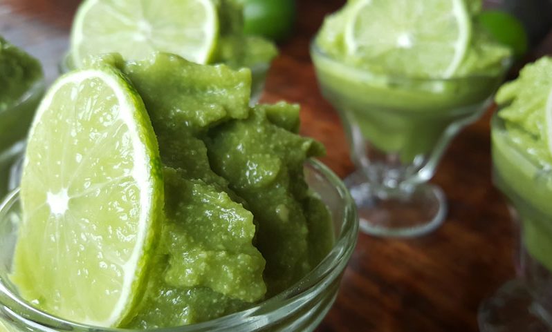 緑 2XL 未使用 貴重 IceCream US アイスクリーム フーディ 緑 2XL 未使用 貴重 IceCream US アイスクリーム フーディ