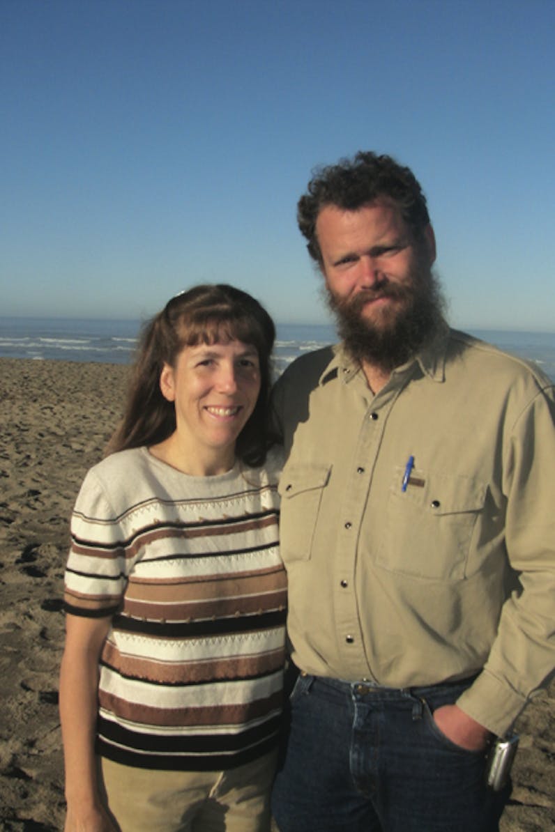 David and Kimberly Stelzer at the beach