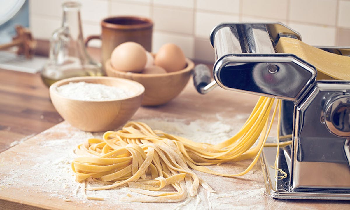 Homemade pasta using the Ultimate Pasta Machine Cookbook - Podcast